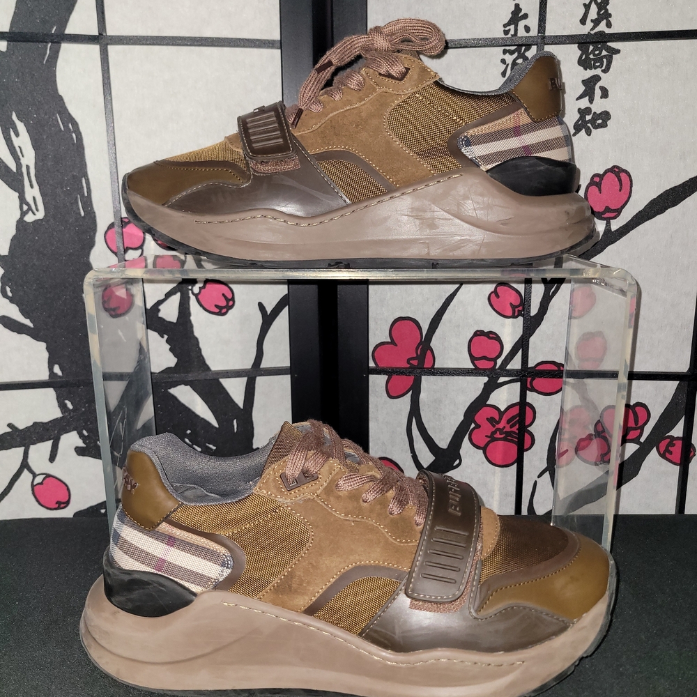 Burberry Ramsey Brown Check Suede Sneakers